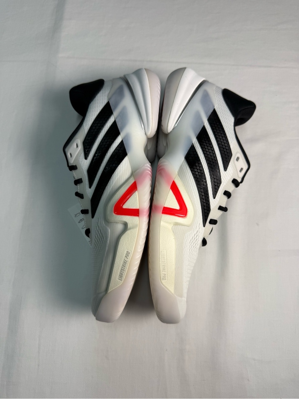 Men's Performance Adidas JR9153 Barricade 14 Wide Tennis Shoes Size 10.5